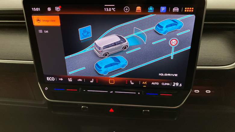 Volkswagen ID. Buzz 210kW Style Pro 86kWh 5dr LWB Auto [7St/Design+] Electric Estate